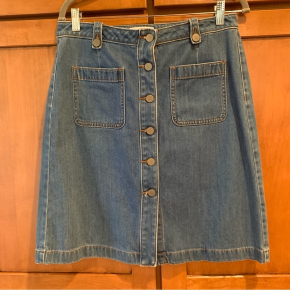 Ann Taylor Loft/Jean Skirt/Size 10 - Picture 11 of 14